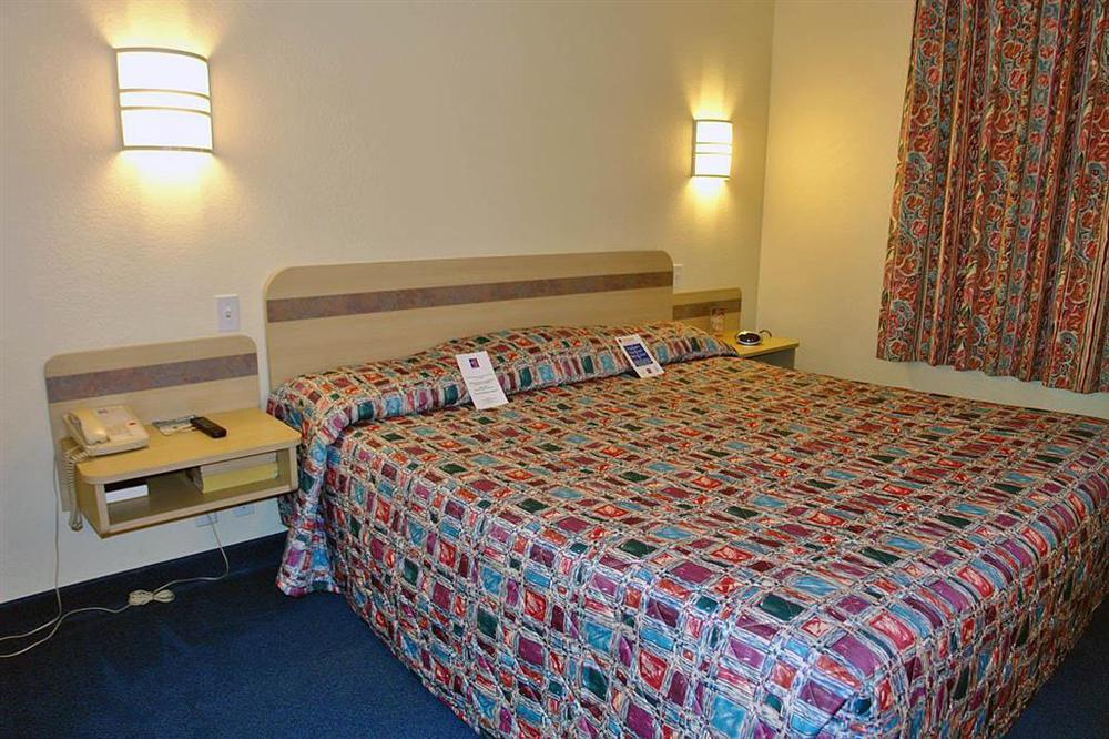 Motel 6-El Reno, Ok Bilik gambar