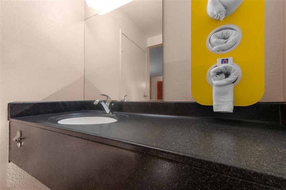 Motel 6-El Reno, Ok Bilik gambar